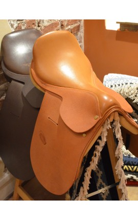 Polo saddles
